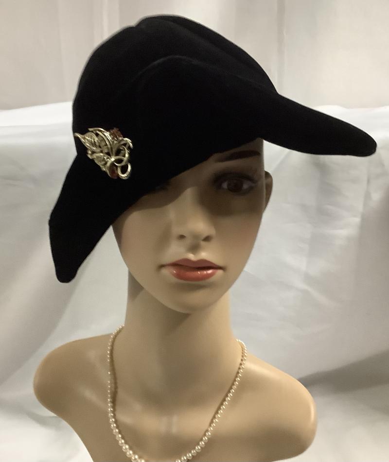 WARTIME ERA LADIES HAT