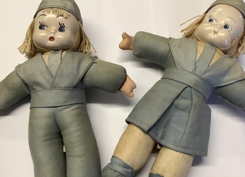 WWII VICTORY DOLLS PAIR