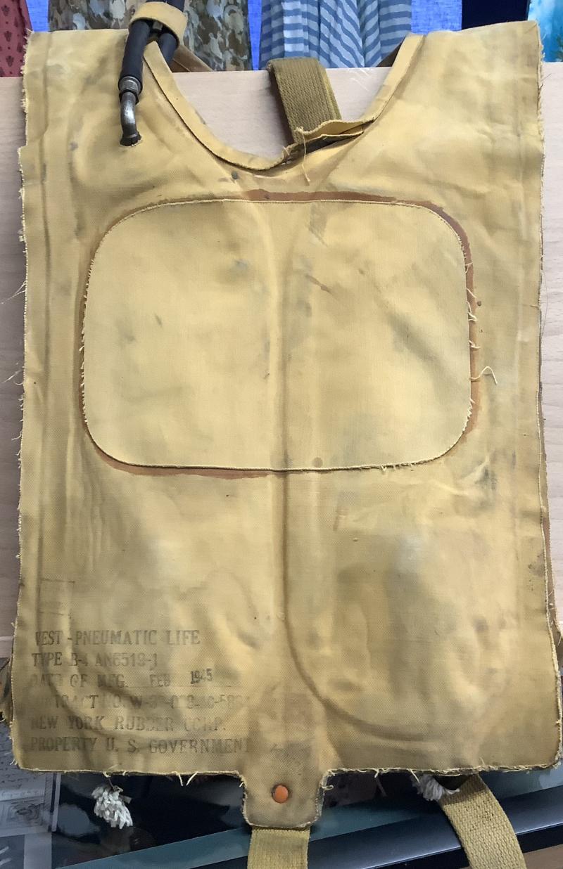 WWII USAAF TYPE B-4 AN-6519 LIFE VEST