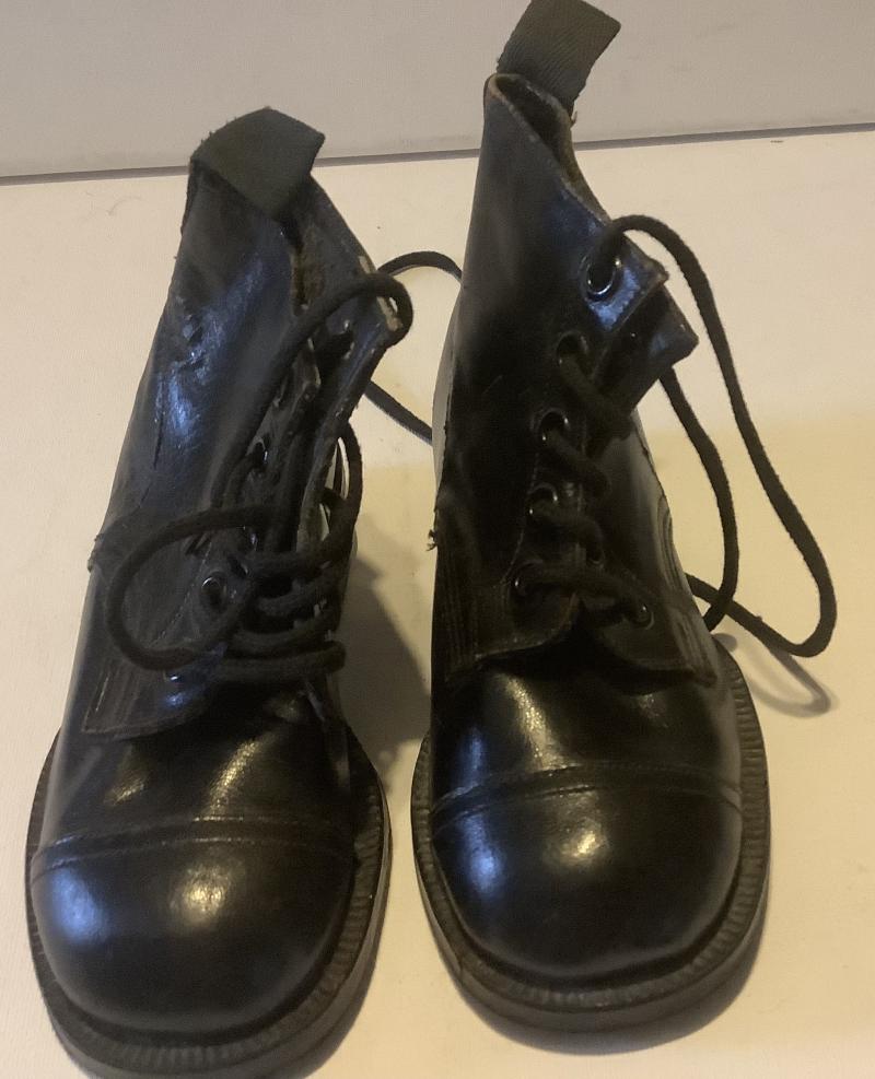 WWII SALESMAN SAMPLE MILITARY BOOTS