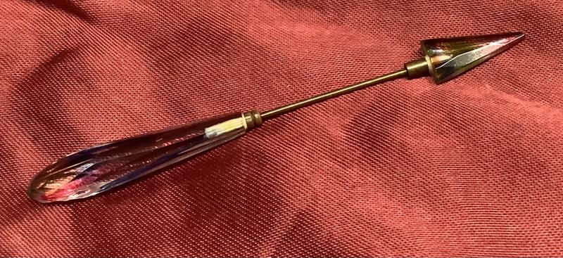 LUCITE HAT PIN