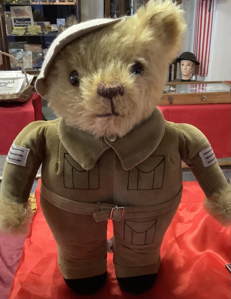 HOMEGUARD TEDDYBEAR BY MERRYTHOUGHT