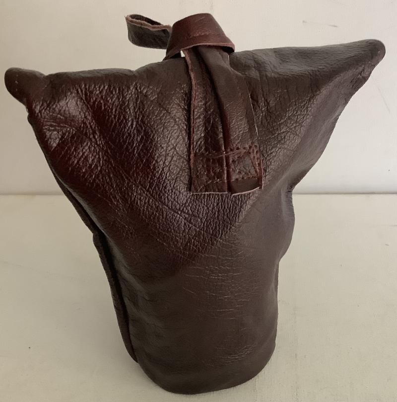 VINTAGE LADIES GAS MASK & BAG