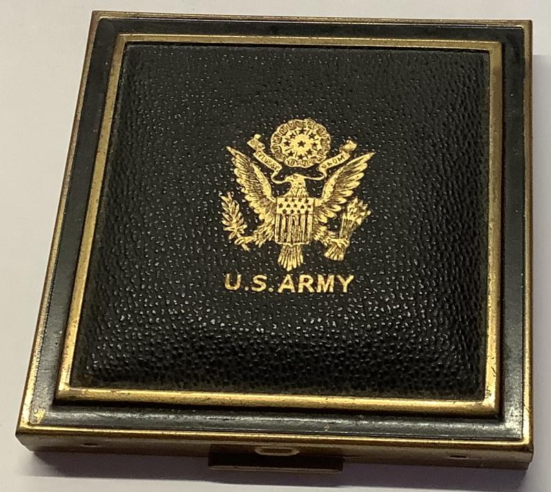 WWII US ARMY LADIES POWDER COMPACT