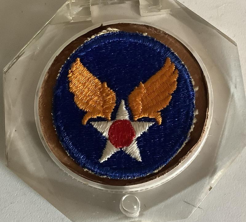 USAAF PERSONALIZED LADIES LUCITE POWDER COMPACT