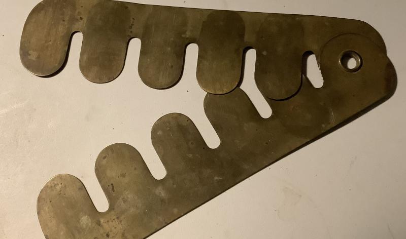 BRASS BUTTON POLISHER