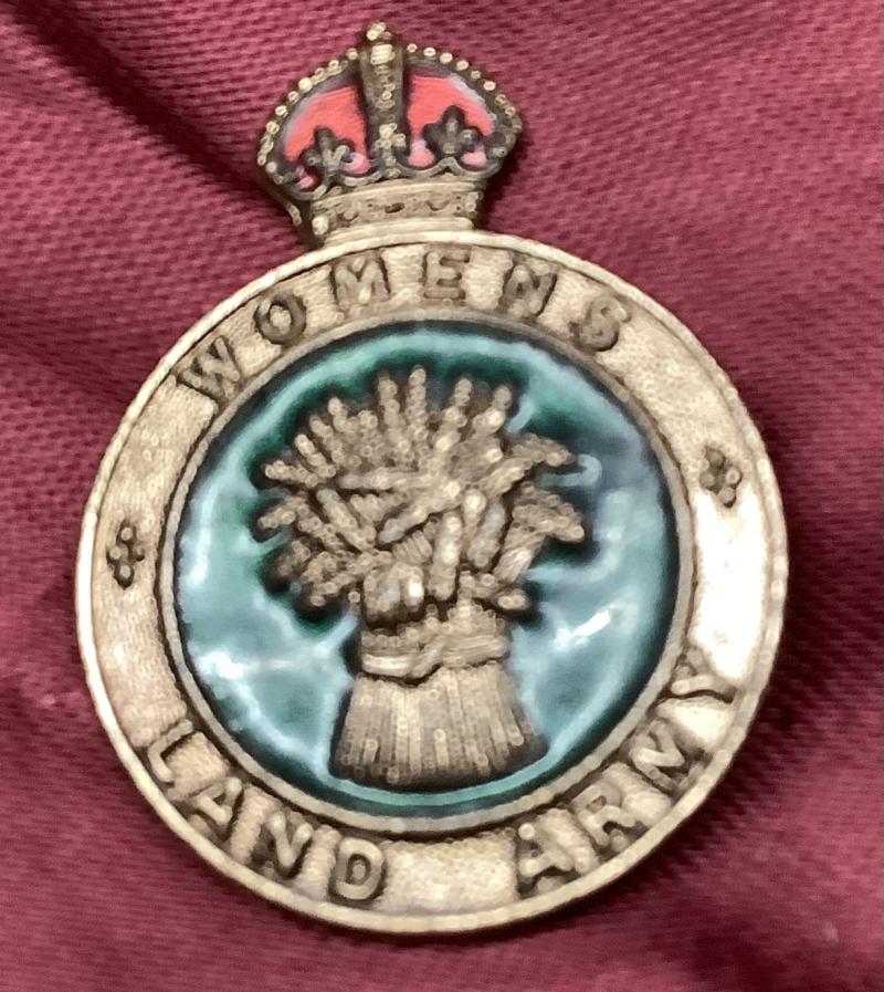 WWII ORIGINAL LAND ARMY CAP BADGE