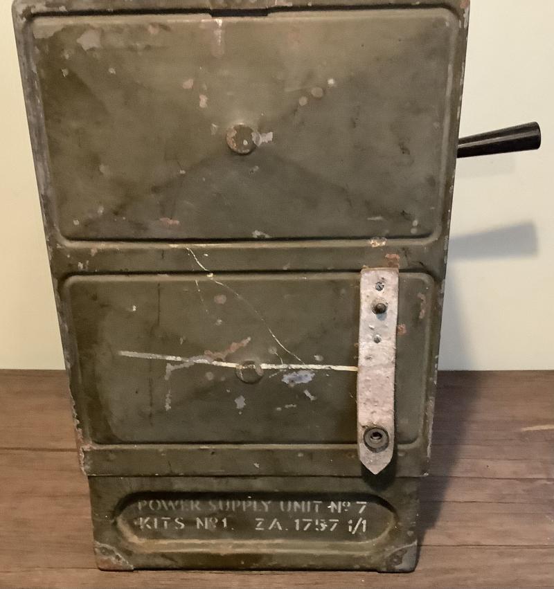 WWII BRITISH ARMY RADIO WIRELESS SET